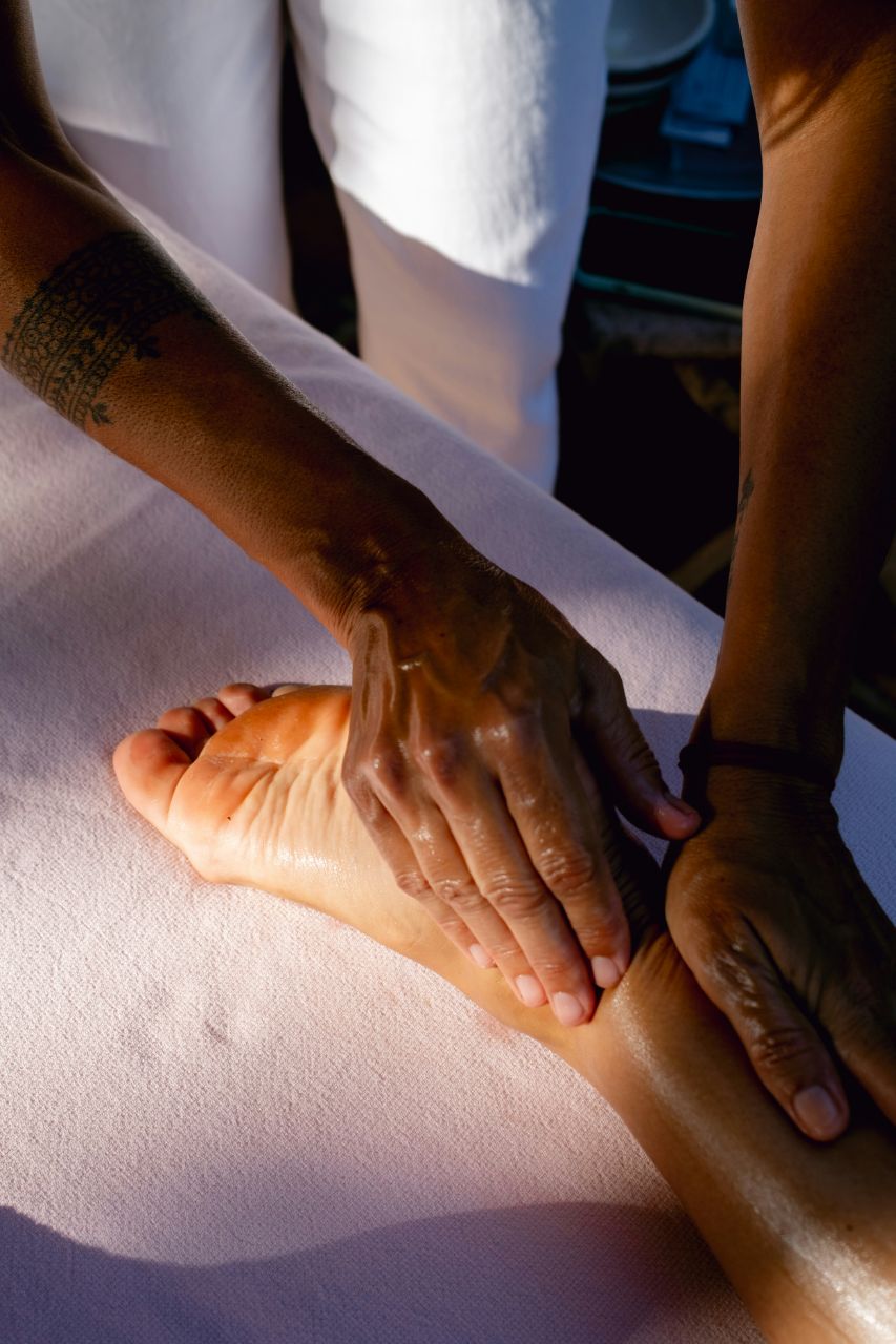 Four Hand Massage Dhaka - Dual Therapist Luxury